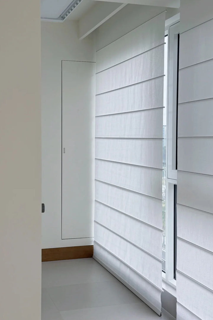 Stylish Half Blackout Roman Drapes for Contemporary Living Spaces