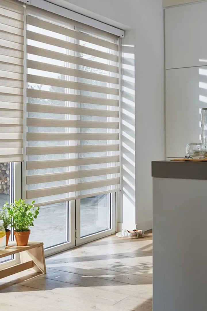Retro Chic Zebra Semi-Shade Curtain Trendy Accent