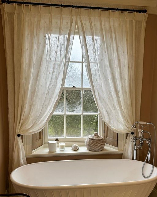 Modern bathroom window blinds providing privacy and moisture resistance