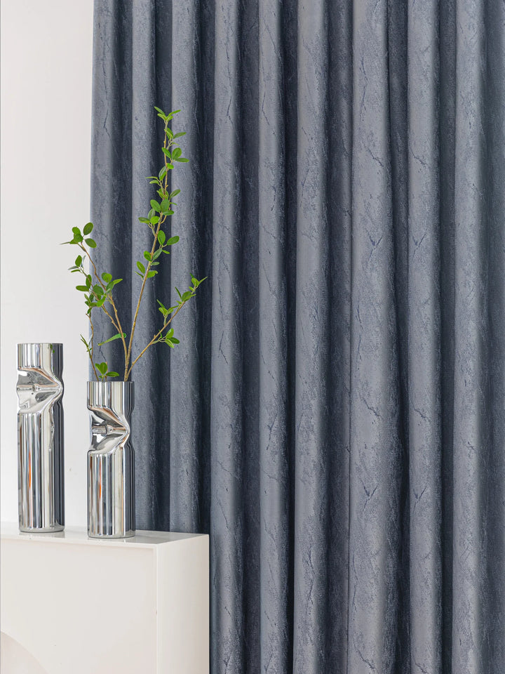 European Advanced Silk With Bright Texture Curtain