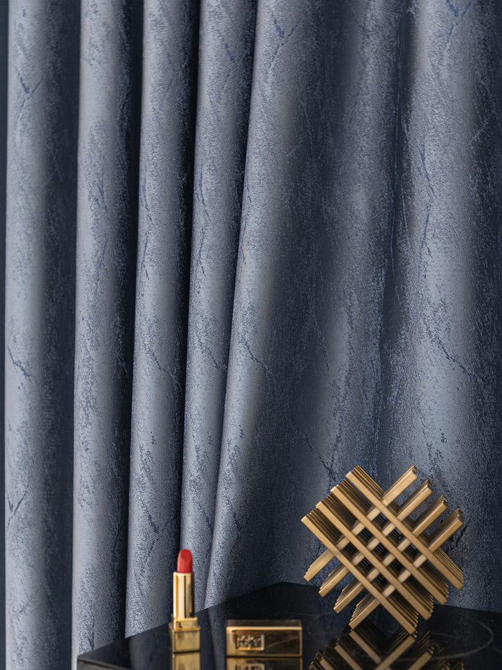 European Advanced Silk With Bright Texture Curtain