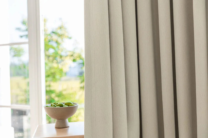 Three-Dimensional Tree Texture, Warm And Soft Chenille Curtains