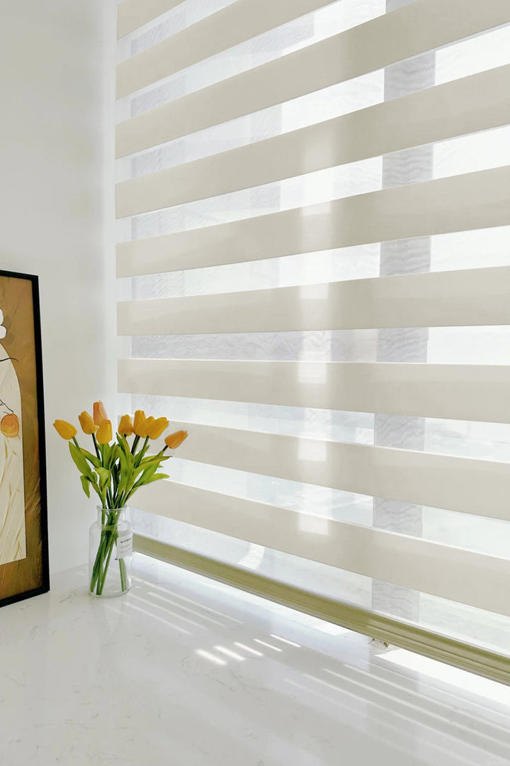 ‌Shangri-La AquaShield Elegant Waterproof Roller Curtain