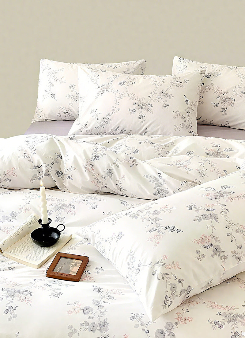 Premium British Cotton Luxury Bedding Ensemble with Contemporary Floral Embroidery & Artistic Brushstroke Design