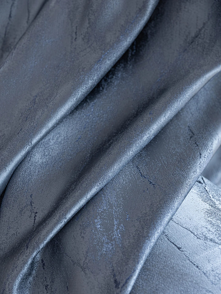 European Advanced Silk With Bright Texture Curtain