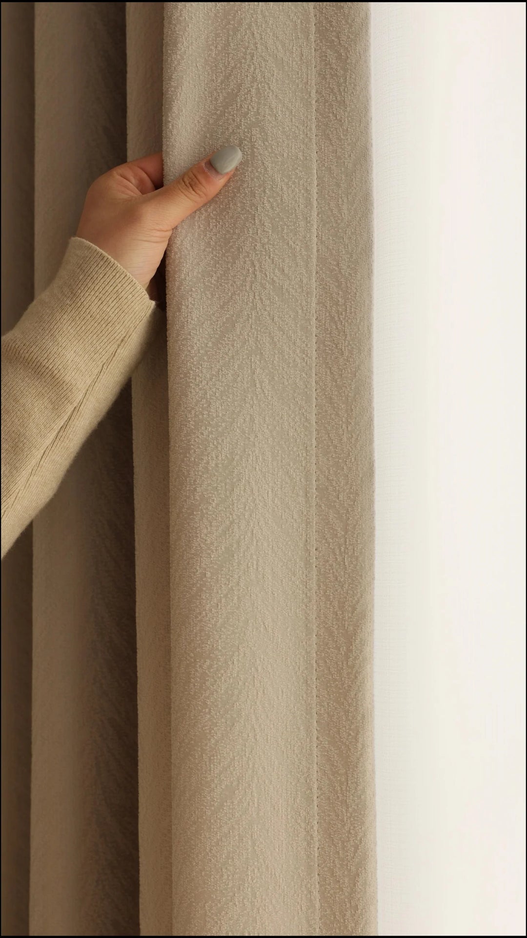 New High-grade Velvet Jacquard Chenille Curtains