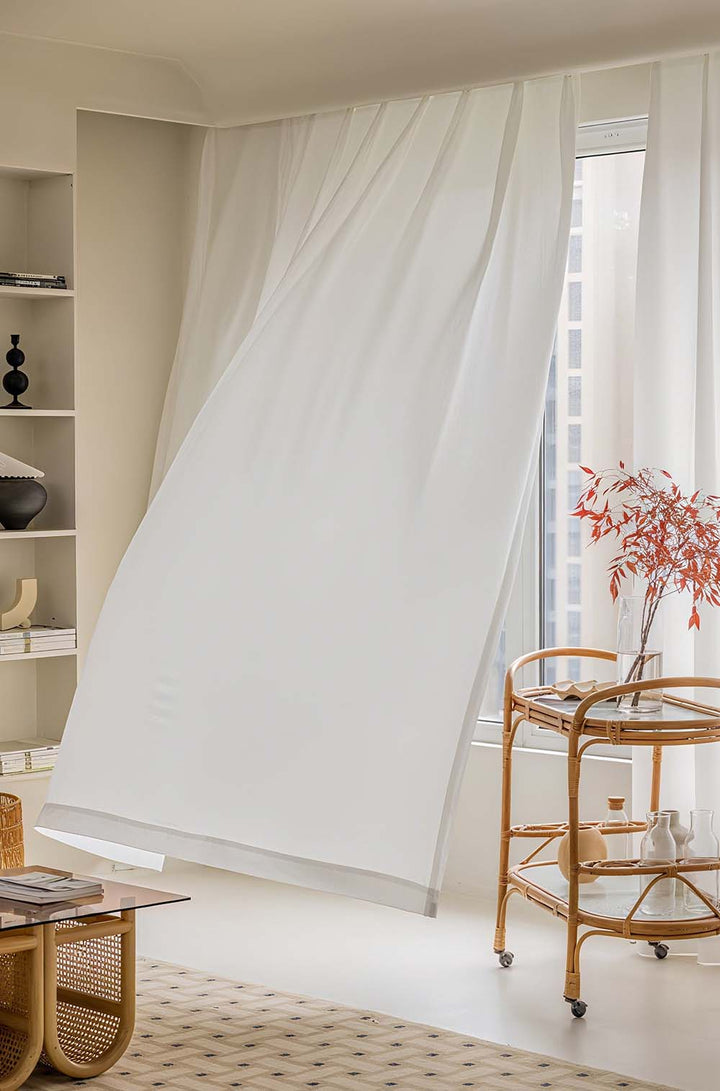 ‌Bellewood Sheer Panel