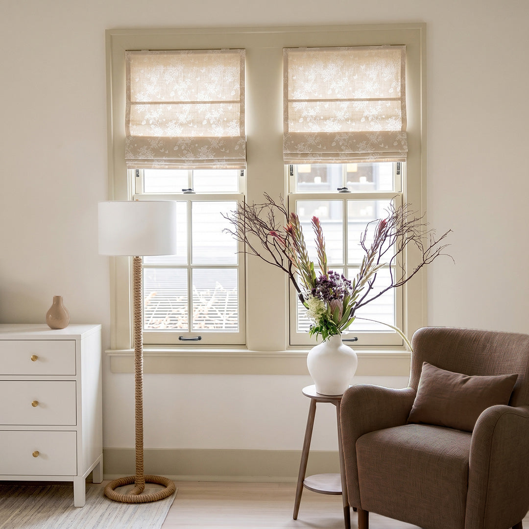 Hugmoom French Romantic Rose Cutout Roman Shade – Sheer Floral Blinds for Bright Modern Farmhouse Living Rooms (USA, Canada, EU)
