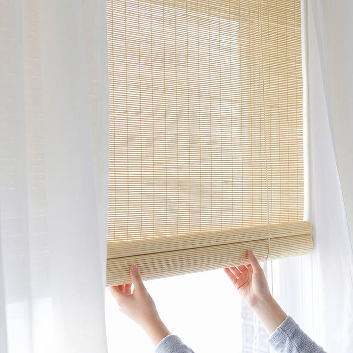 Hugmoom No Drill Bamboo Roman Shade – Natural Woven Privacy Blinds with Easy Installation (USA, EU)