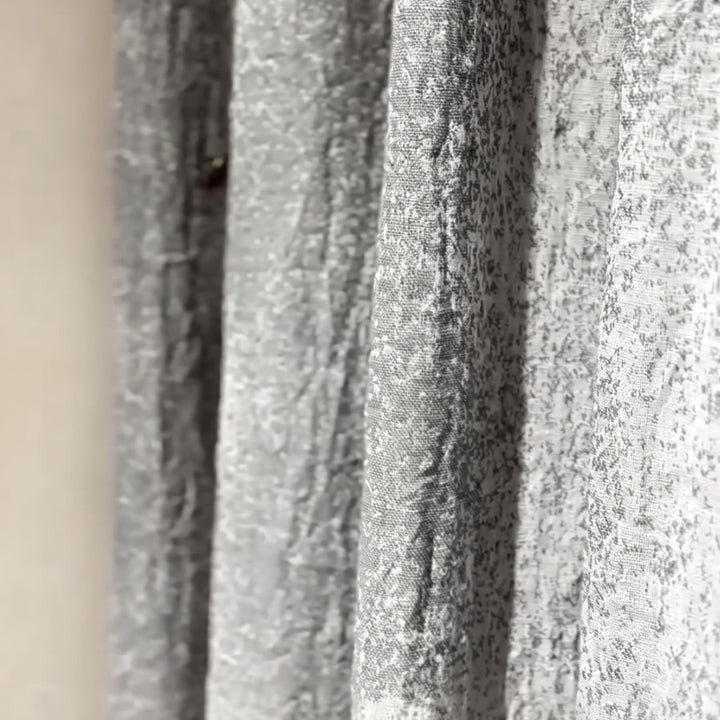 Hugmoom Vintage Revival Linen Blend Curtain Custom Quiet Luxury For Estate Farmhouse Grey Floral Textured Fabric Close-Up Custom Curtain Material EU