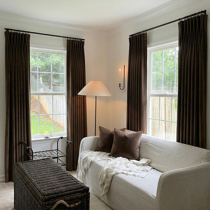 Luxury Blackout Curtains Dual-Sided Design – Textured Jacquard Drapes for Cozy Sunlit Living Rooms (US, UK, EU)