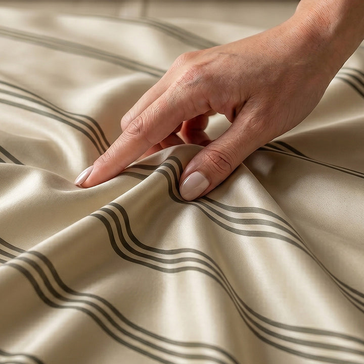 Wild Moon Cooling Soft Blanket‌