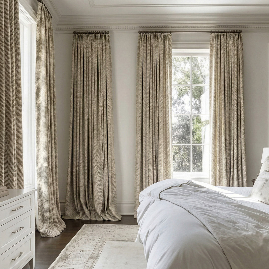 Light Beige V-Shaped Striped Curtains – Elegant Drapes for Timeless Traditional Bedrooms (US, UK, EU)
