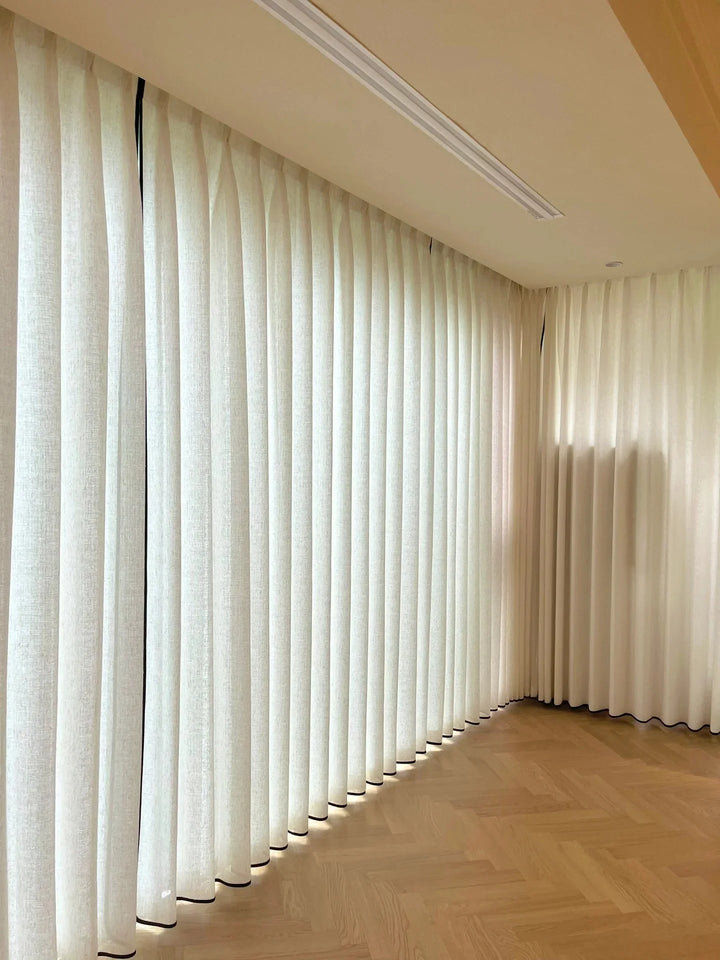 High-Quality Black-Trimmed Linen Drapes for Living Room