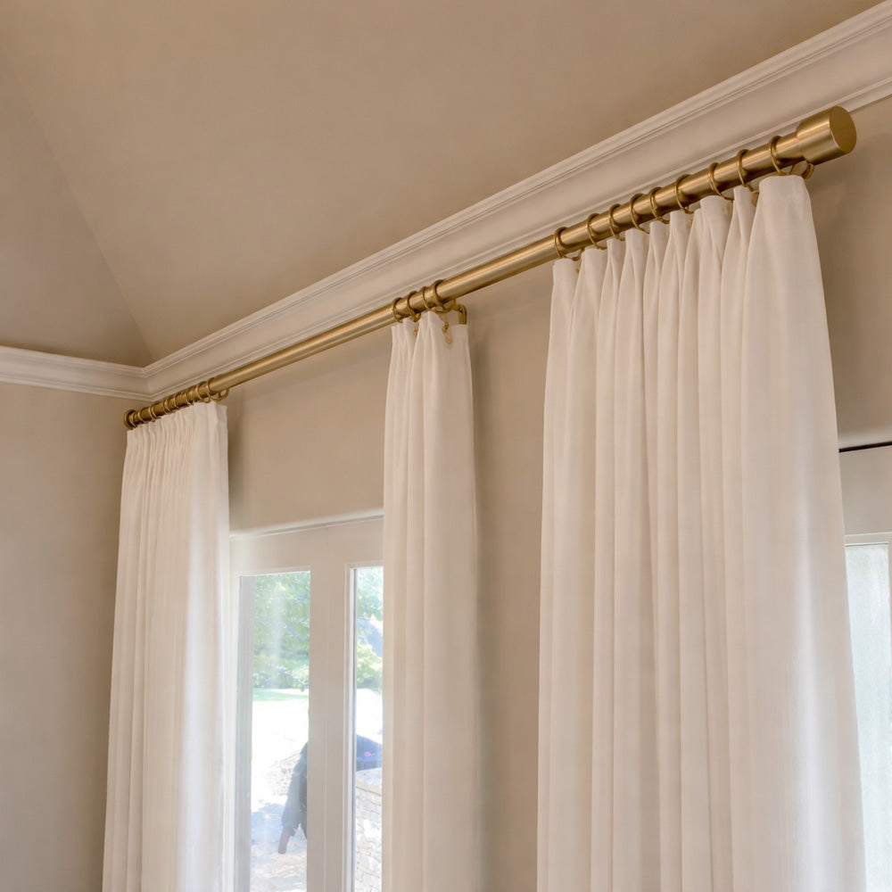 Brass Gold Extendable Curtain Rod – Elegant Drapery Hardware (North America, Europe)